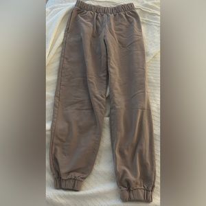 john galt/brandy melville sweatpants